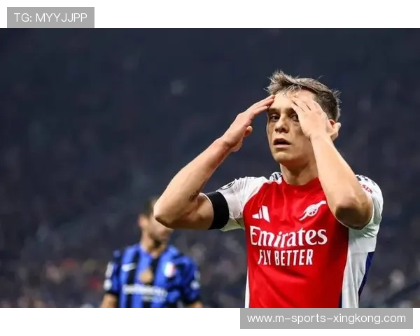 阿森纳厄德高直塞穿透防线，助攻特罗萨德完成精彩终结